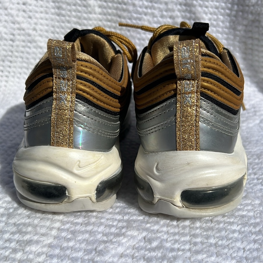 Nike Air Max 97 SE Vast Gray Gold Metallic Women’s size 8.5 - Picture 3 of 10